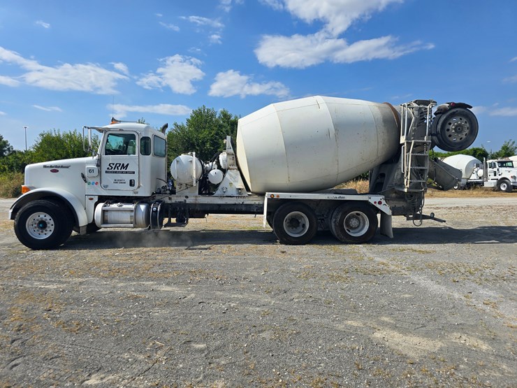 2014-peterbilt-365-image-9