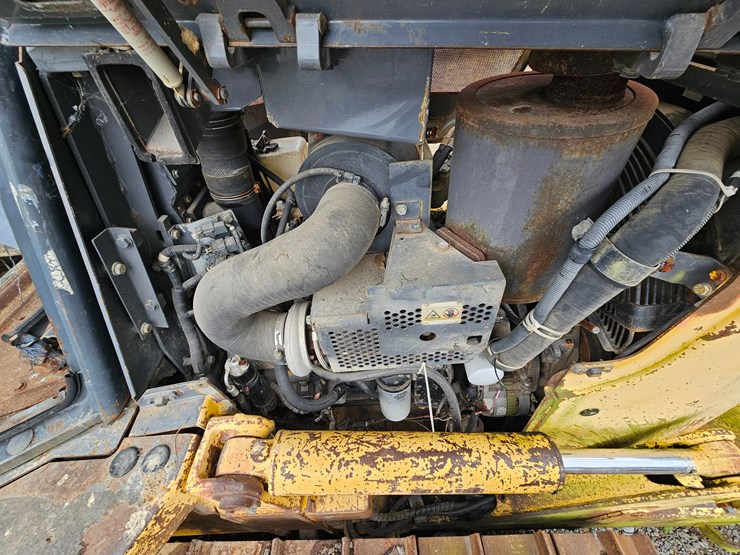 komatsu-d61ex-image-44