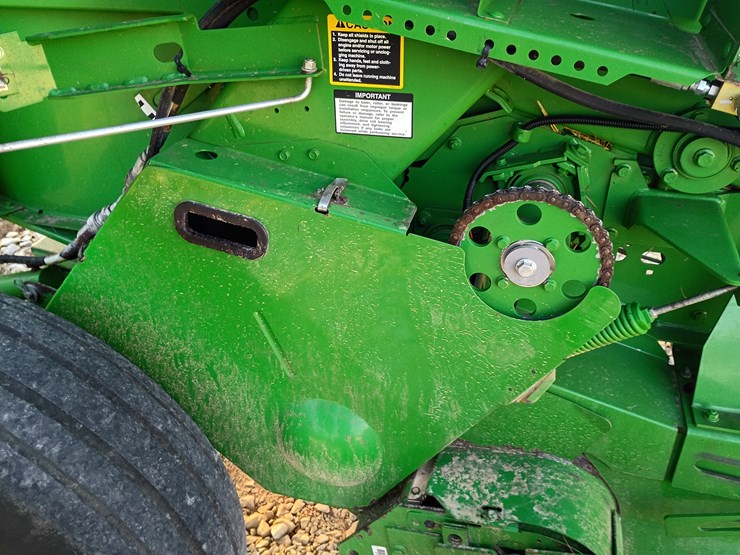 2020-john-deere-450m-image-27
