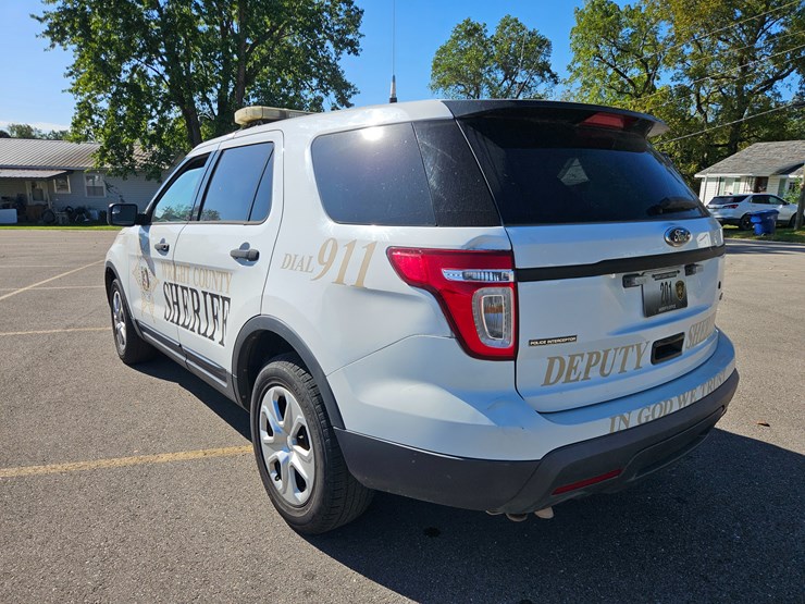 2014-ford-explorer-image-9