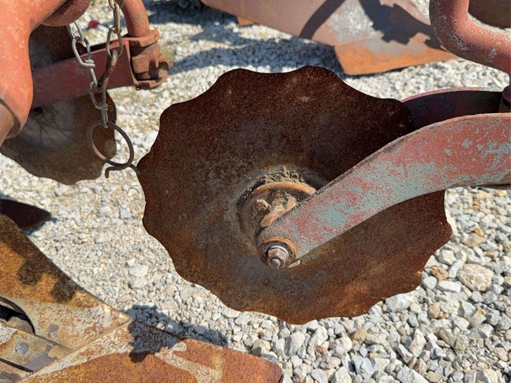 2-bottom-plow-image-15