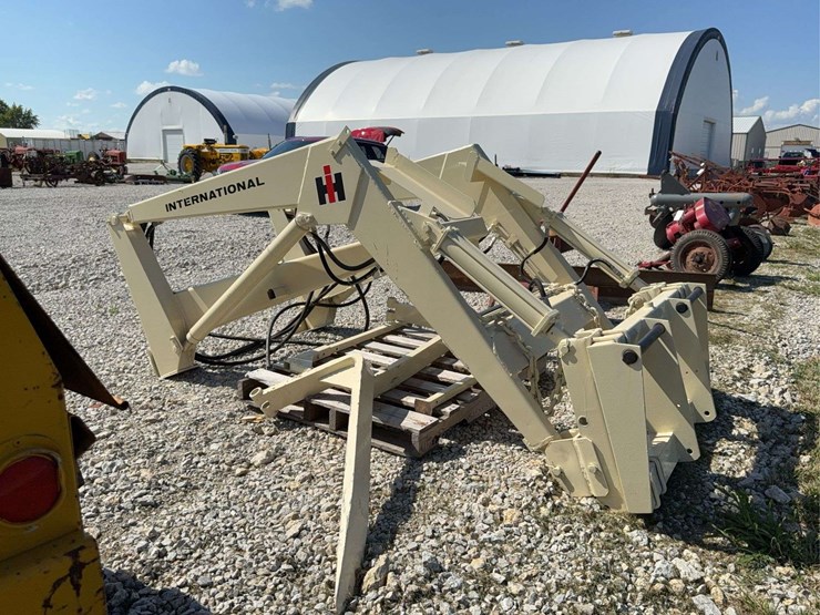 international-loader-image-9