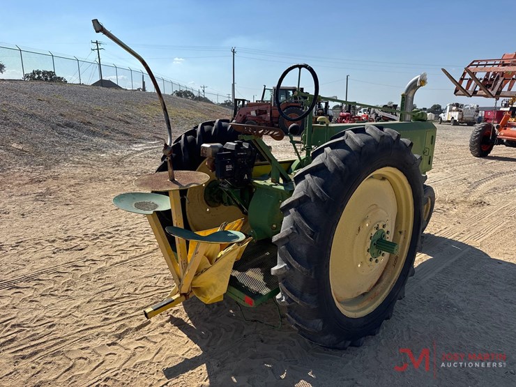 1936-john-deere-model-a-image-2