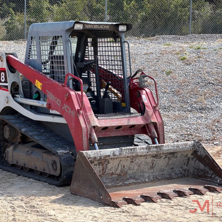 2019 TAKEUCHI TL8