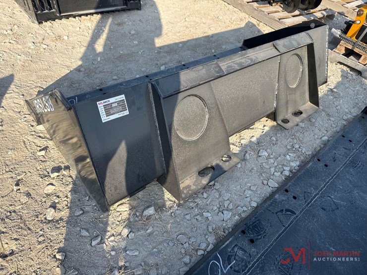 new-iranch70"-smooth-bucket-skid-steer-attachment-image-3