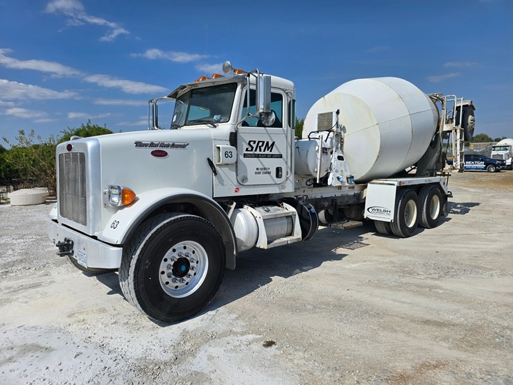 2014-peterbilt-365-image-3