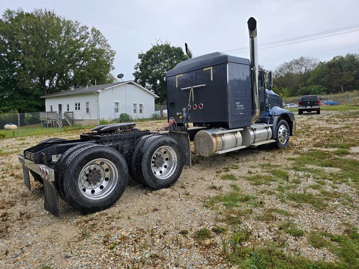 1999-international-9400-image-29