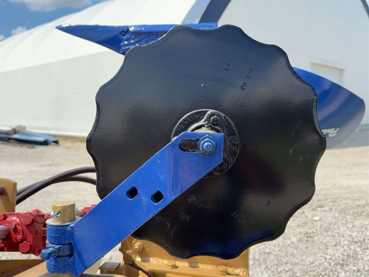 2-bottom-2-way-plow-image-10