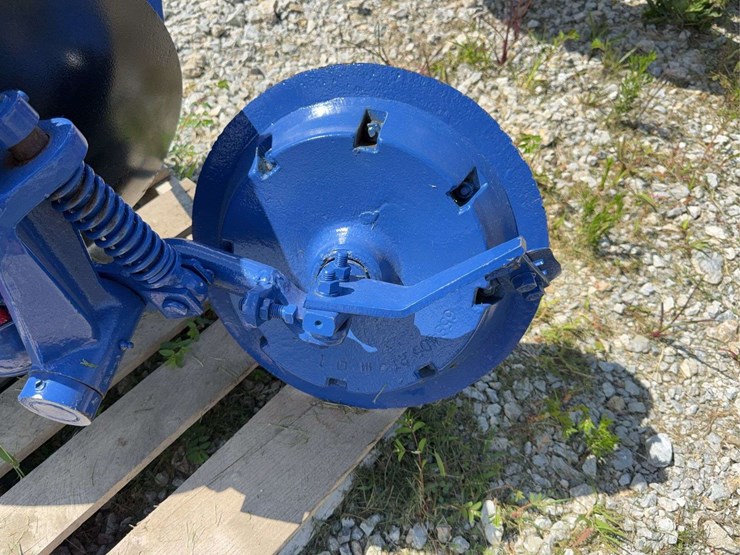 2-bottom-fast-hitch-disc-plow-image-20