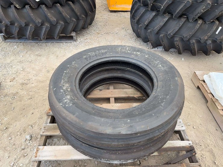 new-bkt-7.50-20-tires-image-2