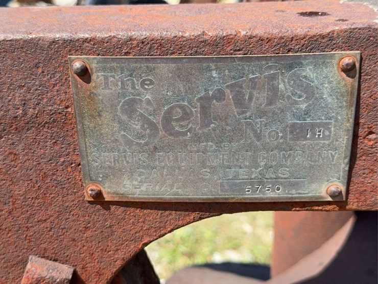 1-bottom-terrace-plow-image-8