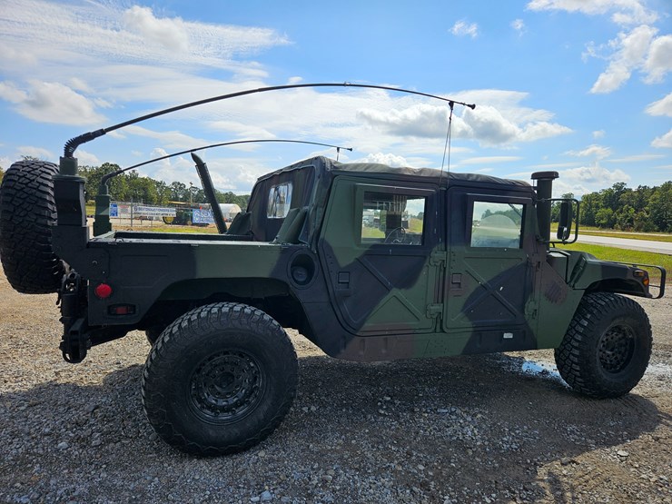 1989-am-general-m998-image-15