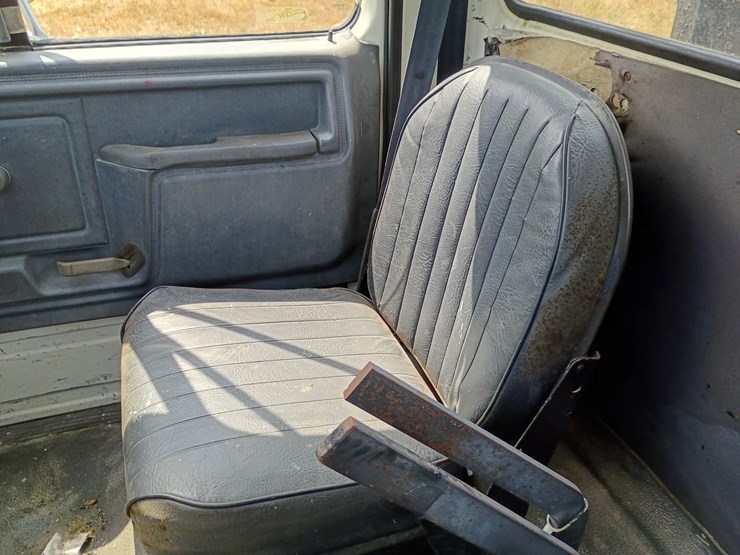 1989-ford-f800-image-50