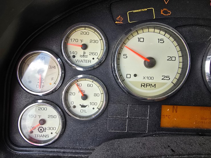 2015-international-prostar-image-75