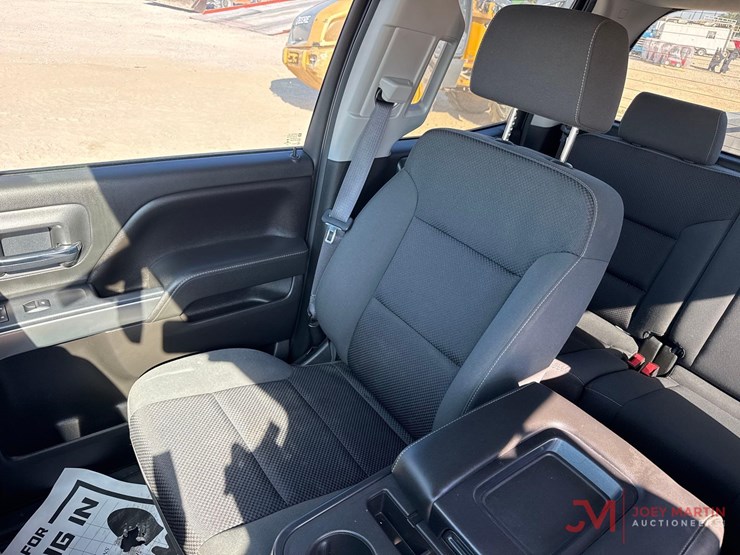 2015-chevrolet-1500-image-22