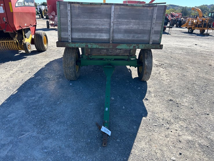 john-deere-12-image-3