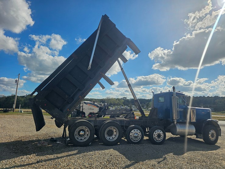 1989-peterbilt-379-image-54