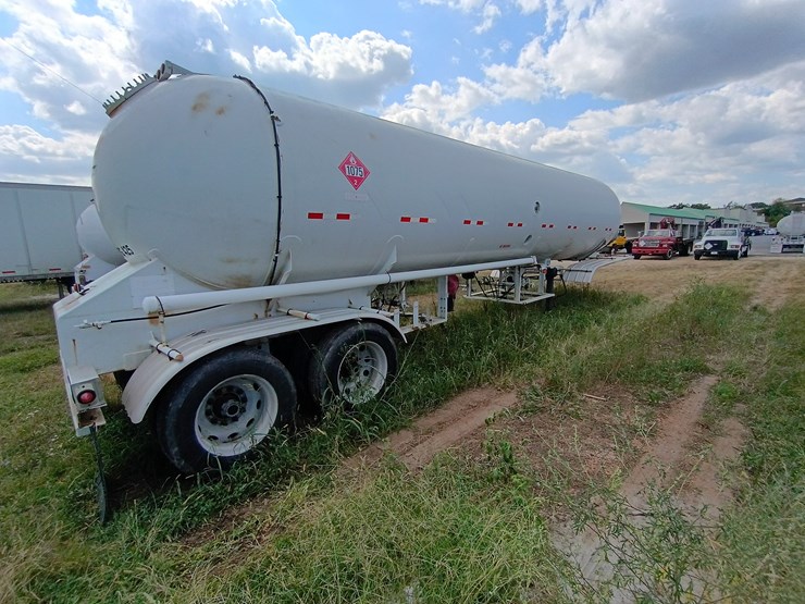 1977-trinity-tank-image-11