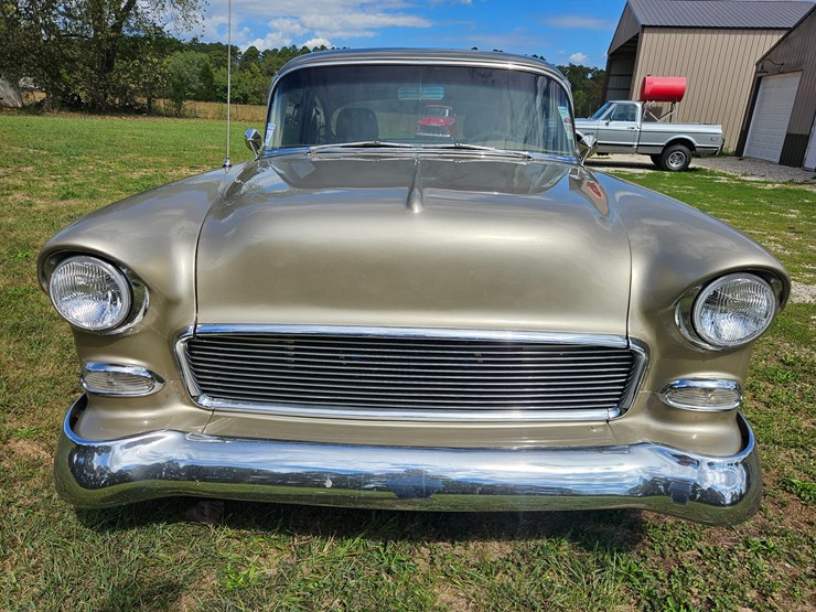1955-chevrolet-454-image-26