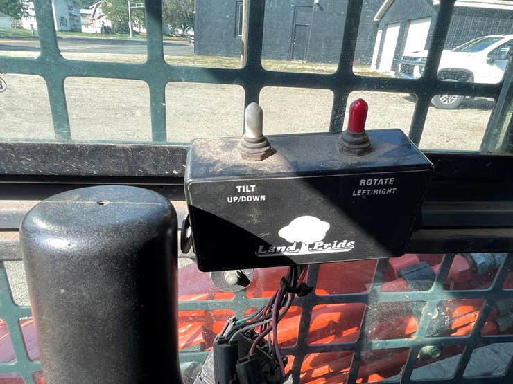 #4308-•-land-pride-84"-skid-steer-mount-snow-blower-image-22