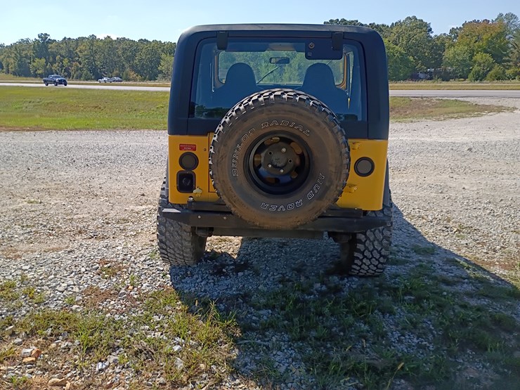 1995-jeep-wrangler-image-9