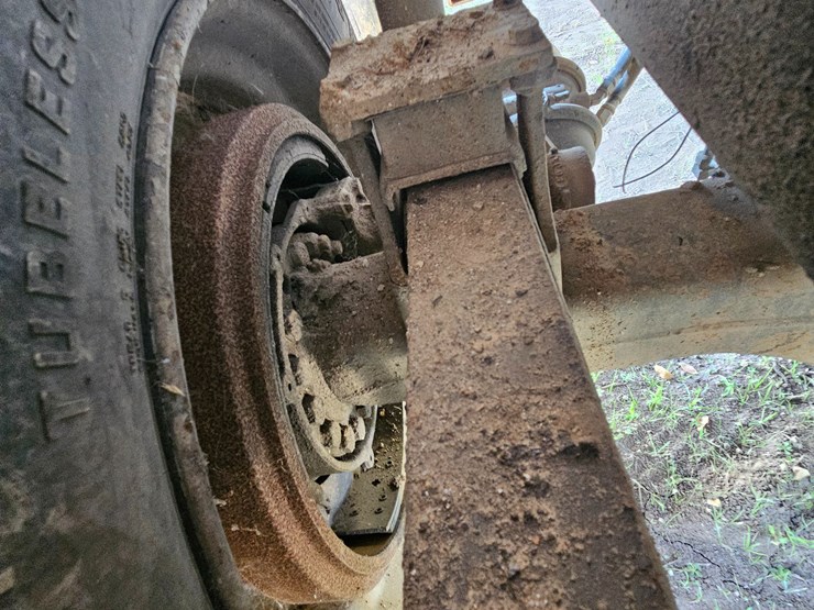 2006-sterling-l9500-image-124