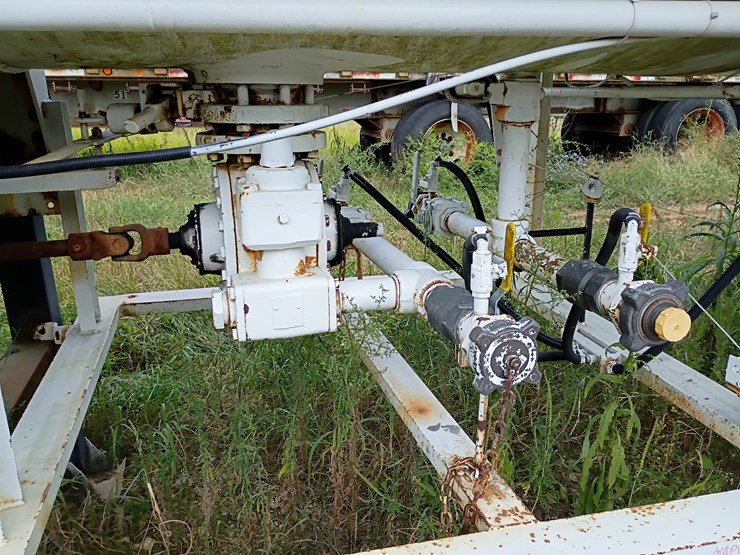 1977-trinity-tank-image-24