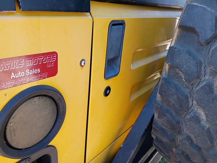 1995-jeep-wrangler-image-54