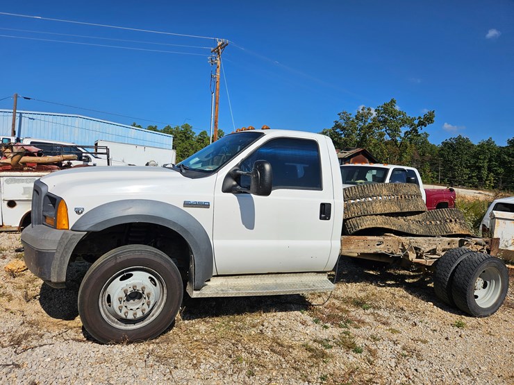 2005-ford-f450-image-4
