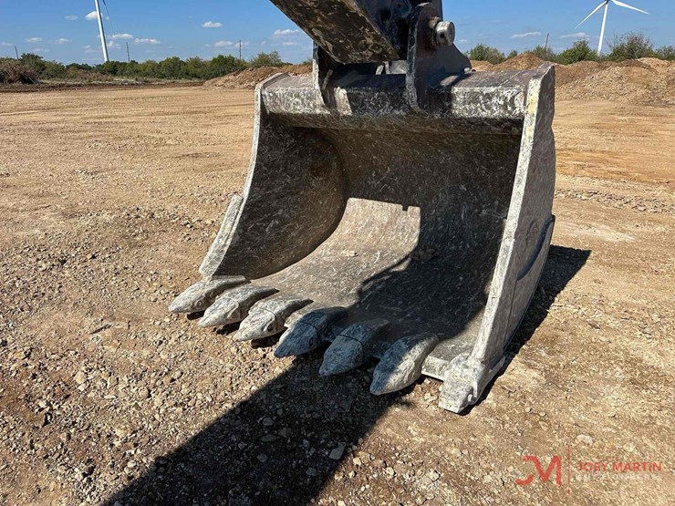 2019-deere-470g-lc-image-4