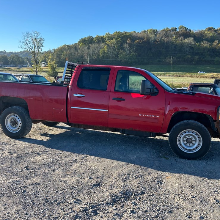 2013 CHEVROLET 2500