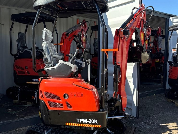 new-tpm-industrial-co-mini-diesel-excavator-model-tpm-20k-image-1