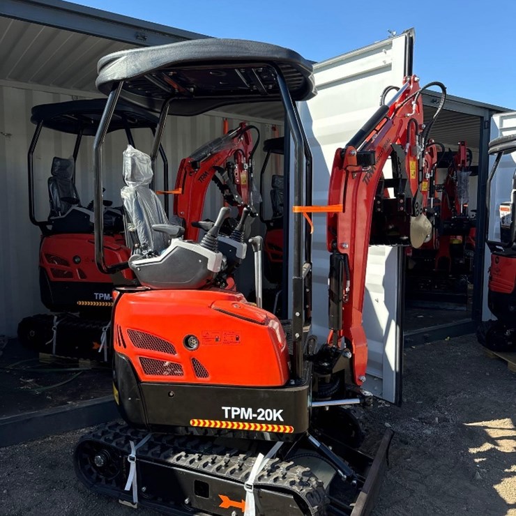 New TPM Industrial Co Mini DIESEL Excavator Model TPM-20K