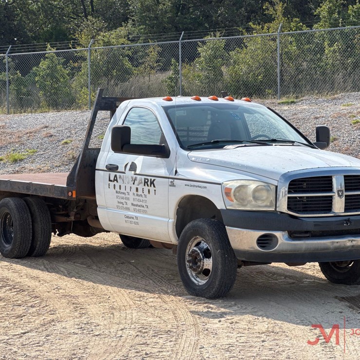 2007 DODGE RAM FLATBED PICKUP TRUCK