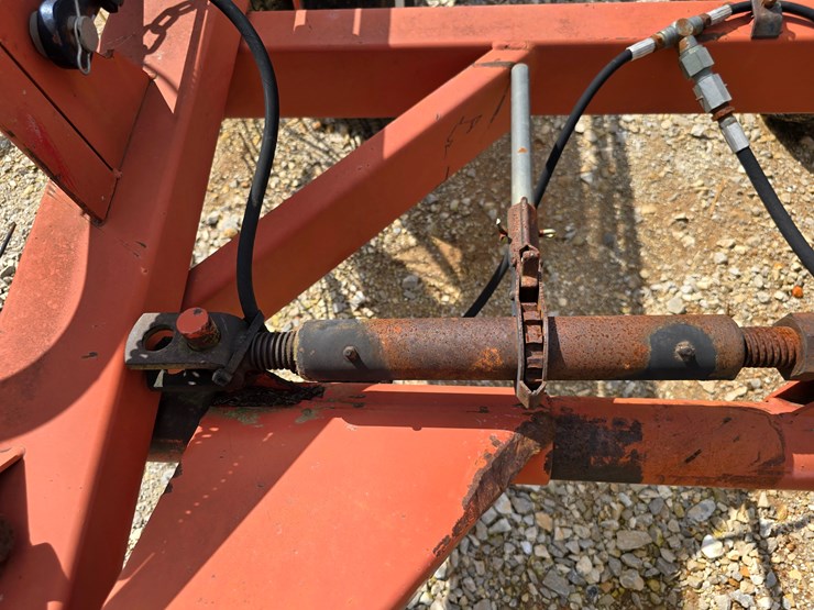 2000-h-&-s-bf16-image-46