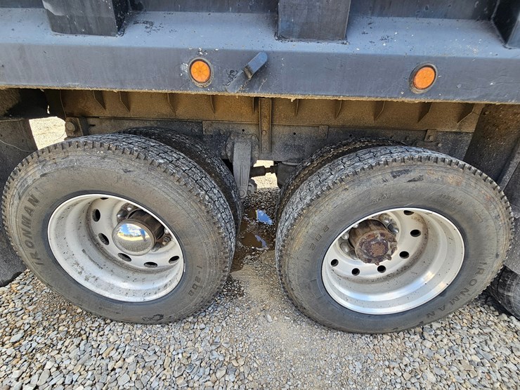 1989-peterbilt-379-image-104