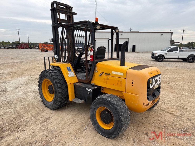 2019-jcb-930-image-3