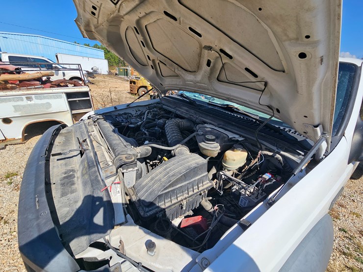 2005-ford-f450-image-19