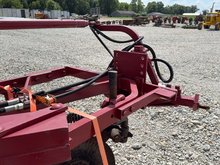 3-bottom-semi-mounted-plow-image-18