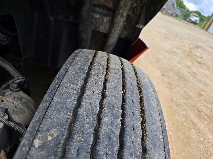 2015-international-prostar-image-42