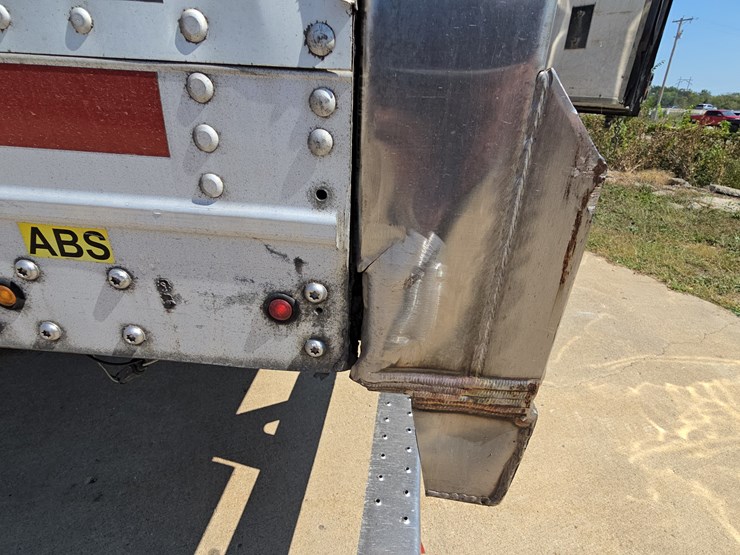 2013-wabash-national-refrigerated-van-image-111