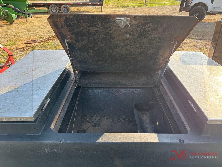 ford-dually-welders-bed-image-6