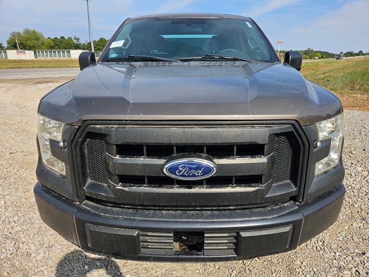 2016-ford-f150-image-23