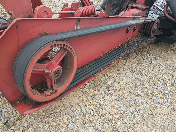 new-holland-540-image-12