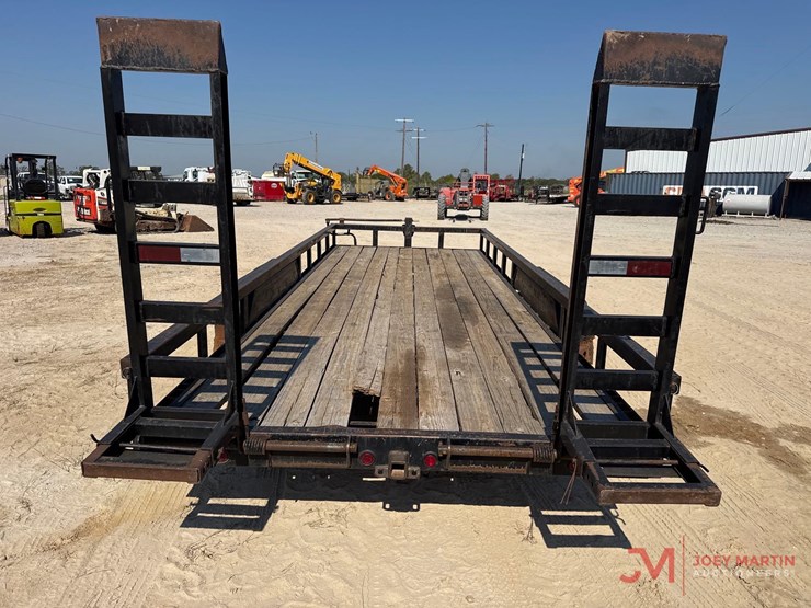 custom-trailer-image-10