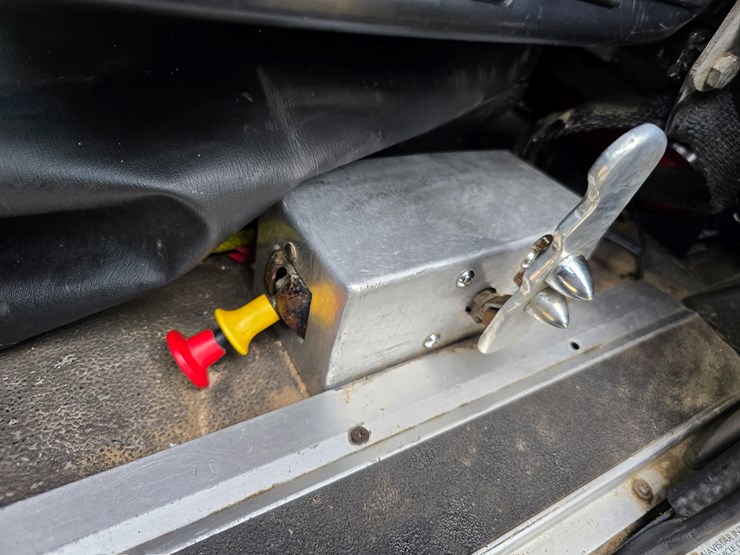 1999-international-9400-image-76