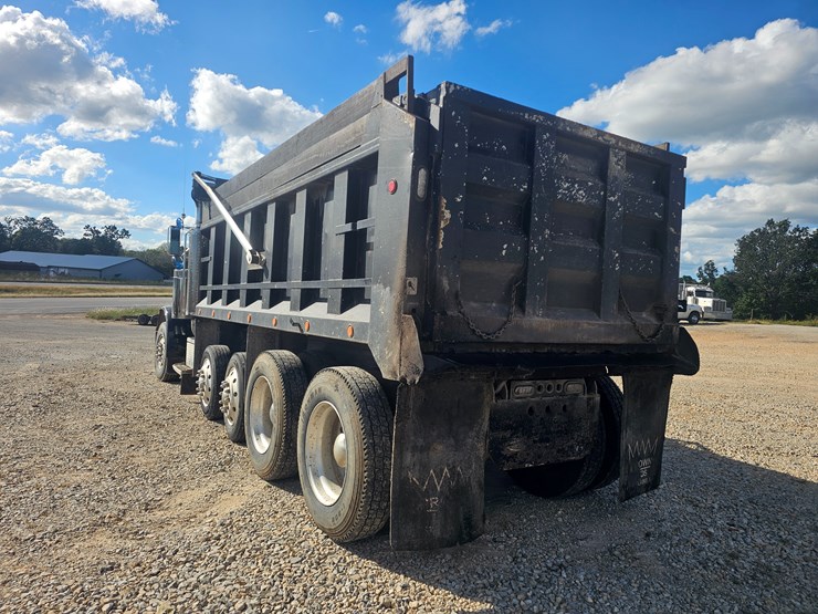 1989-peterbilt-379-image-14