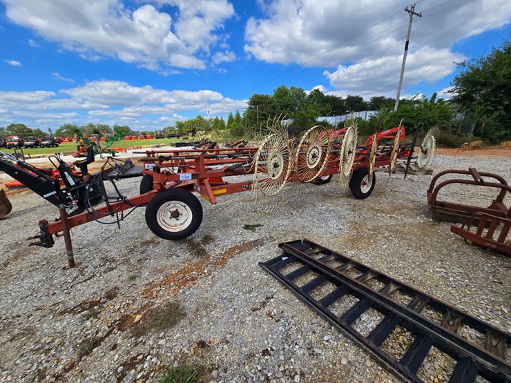 2000-h-&-s-bf16-image-5