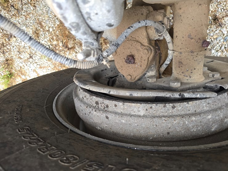 1999-sterling-l9511-image-80