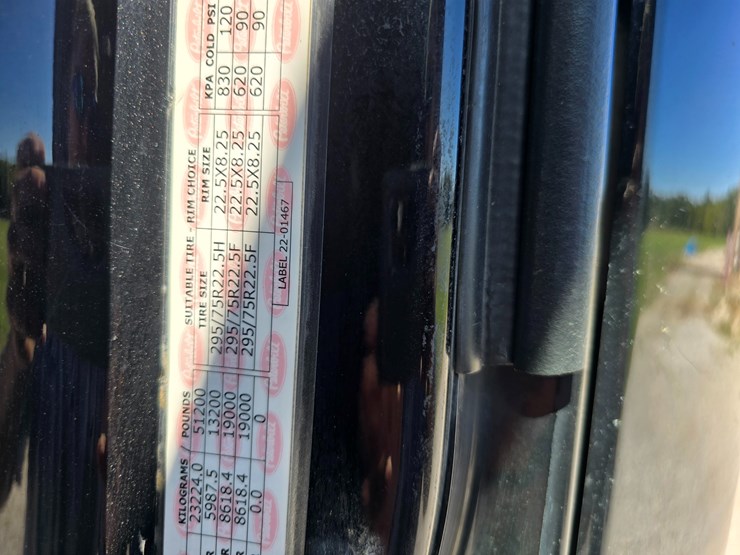 2015-peterbilt-579-image-64